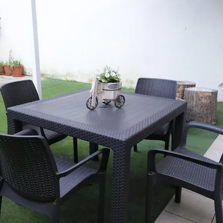 City Center Trindade With Terrace By Homing *